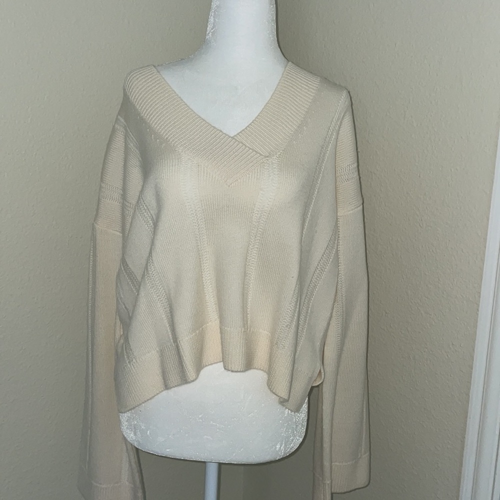 Derek Lam Cream V-neck sweater